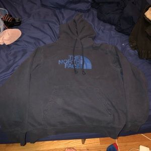 North Face Hoodie (men’s)